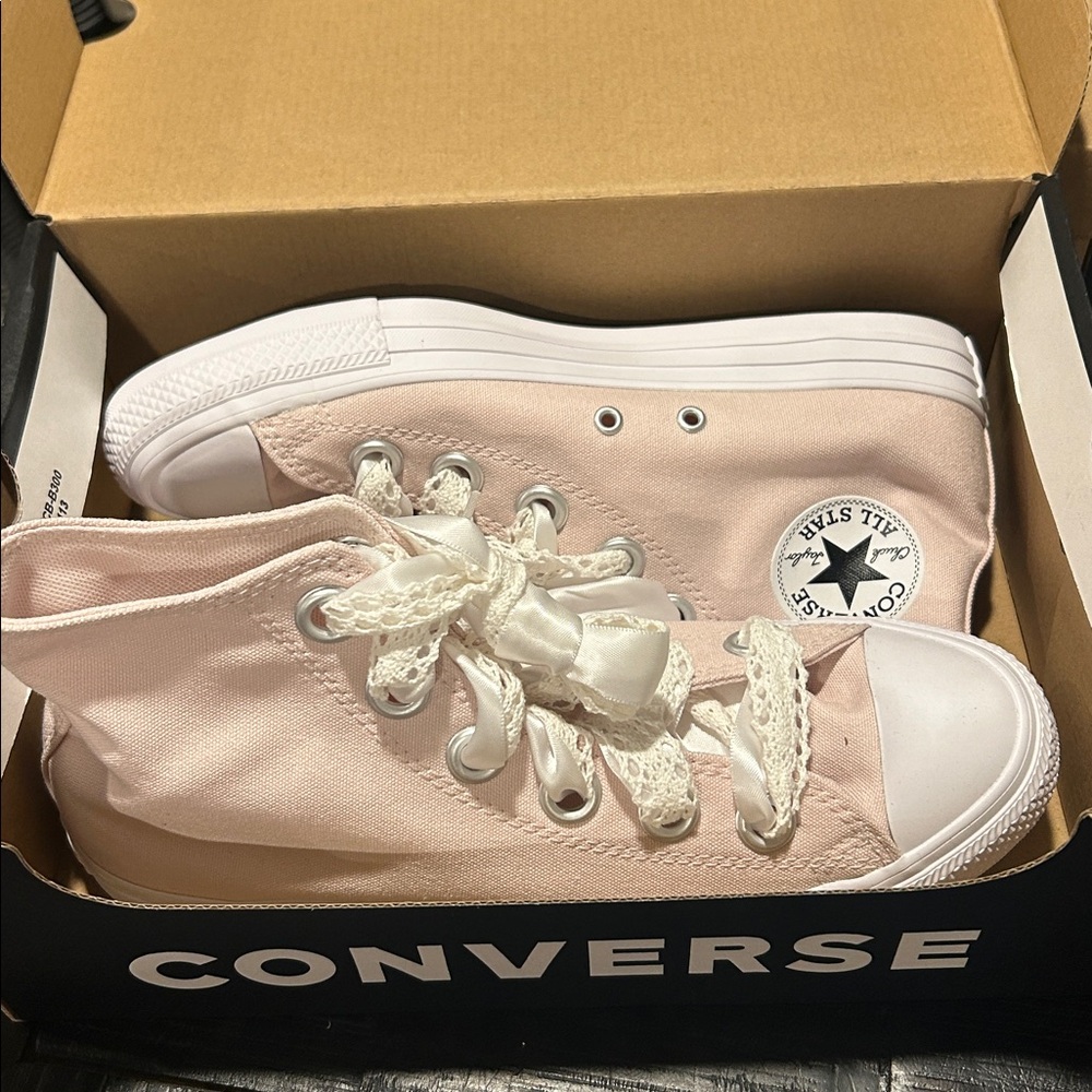 Converse High-Tops in Soft Pink - Picture 2 of 4